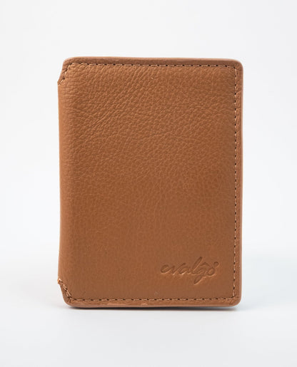 The evalgo® Snap — Slim Magnetic Top-Grain Leather Wallet - evalgo®